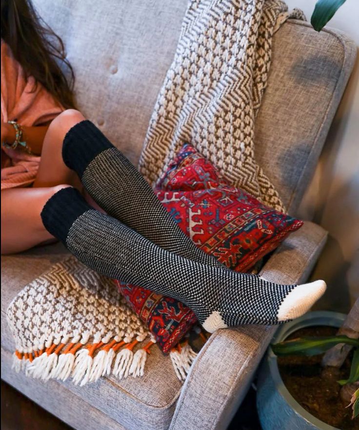 Open Work Two-Tone Lounge Socks
