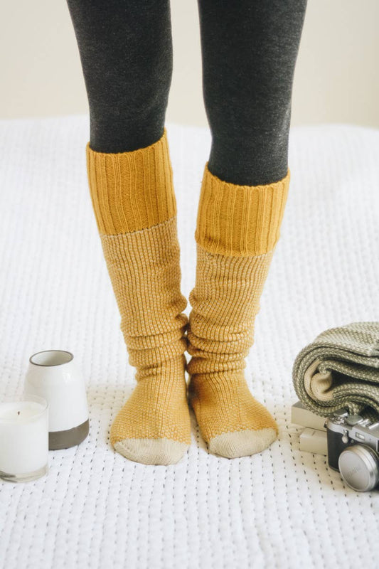 Open Work Two-Tone Lounge Socks