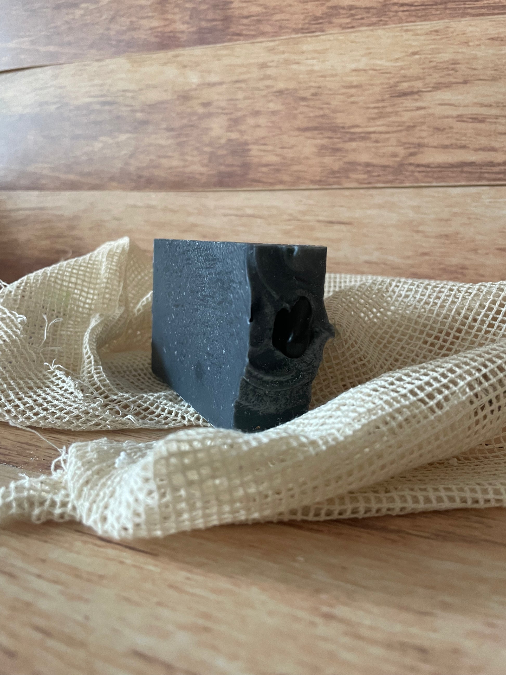Bath ideas, warm bath ideas, protection soap, face and body soap, crystal soap, 